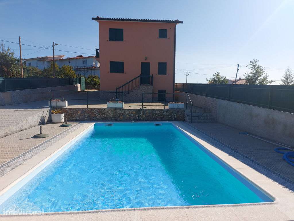 Venda Moradia - Grande imagem: 4/20