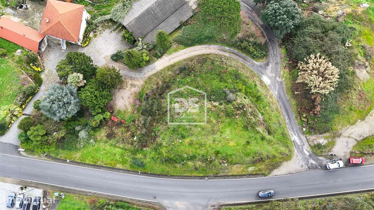 Terreno, Porto, Lousada, Figueiras e Covas-5