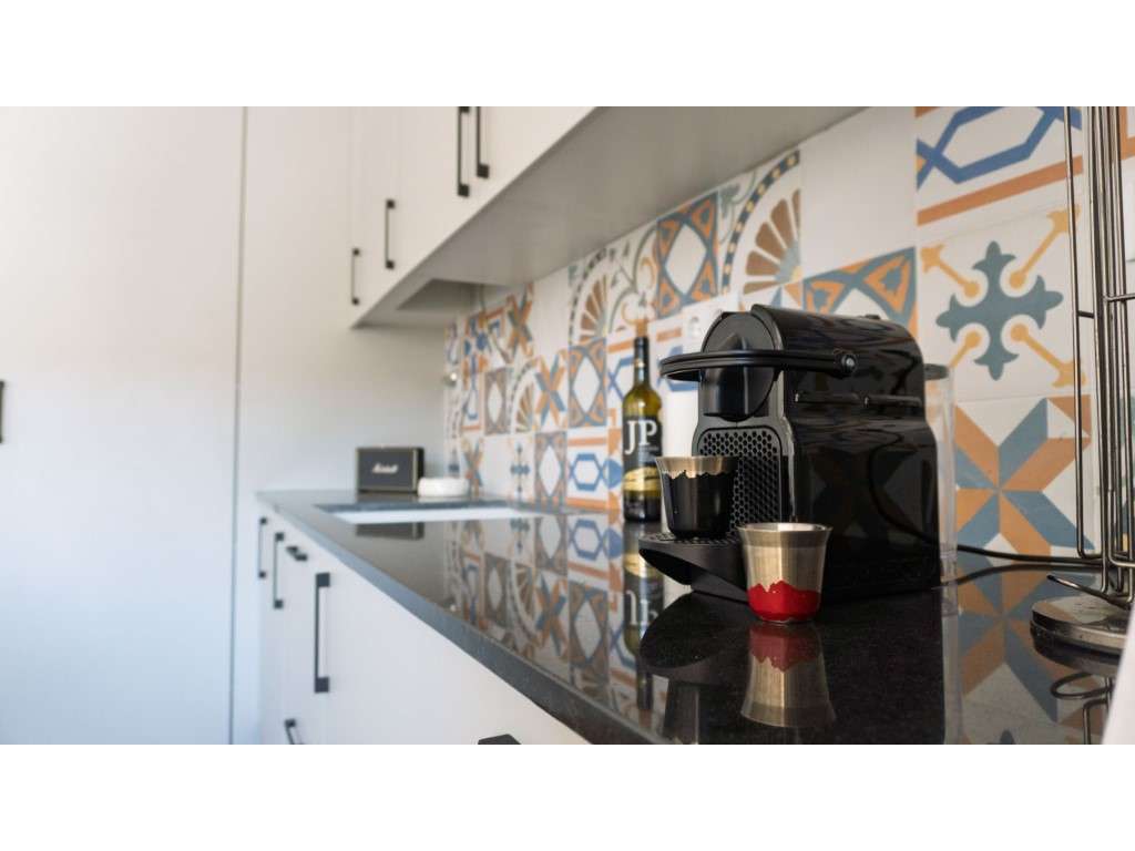 Moradia T3 com Piscina em Sesimbra-12