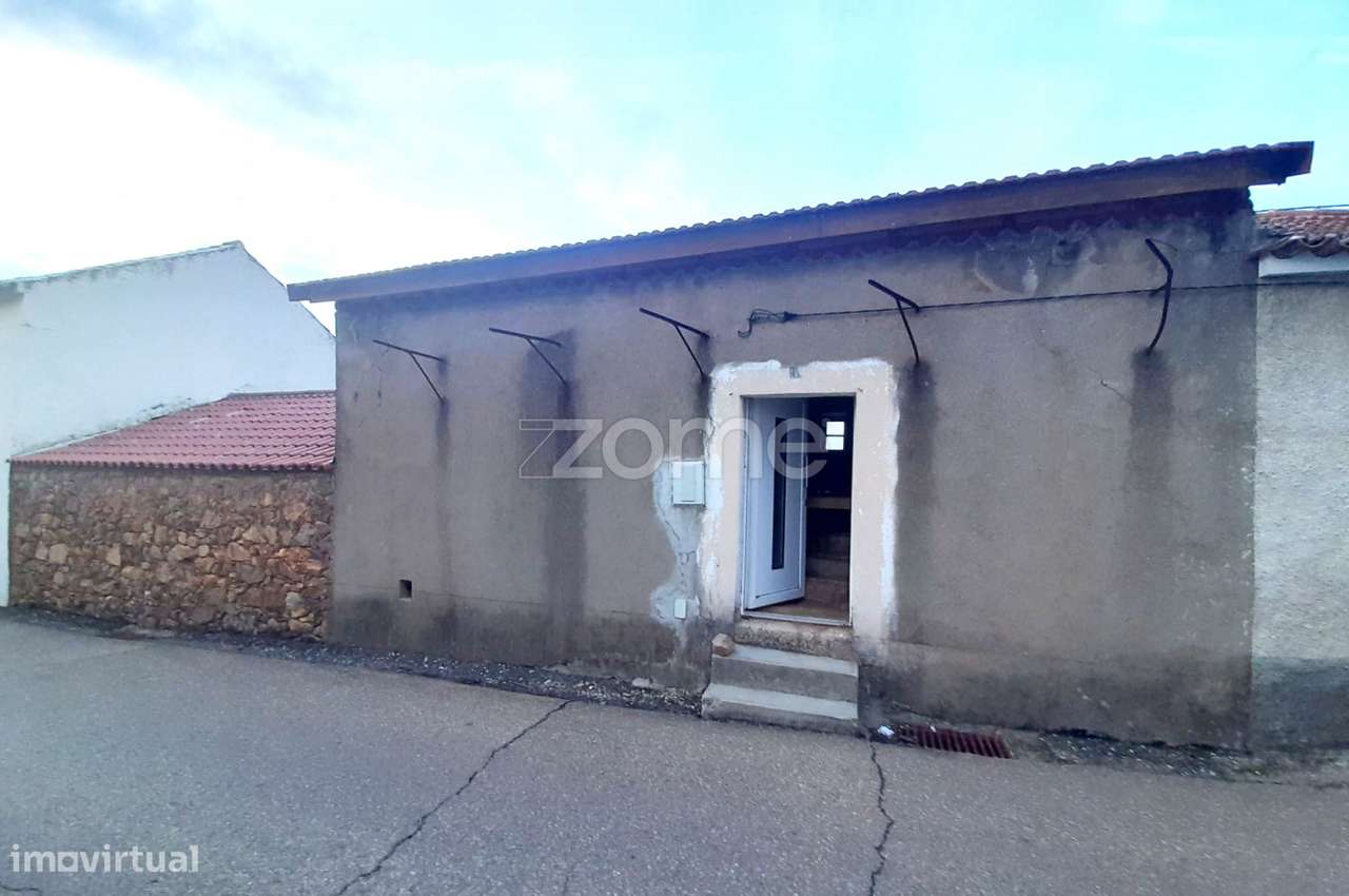 Moradia T-2 Penha Garcia - Grande imagem: 4/43