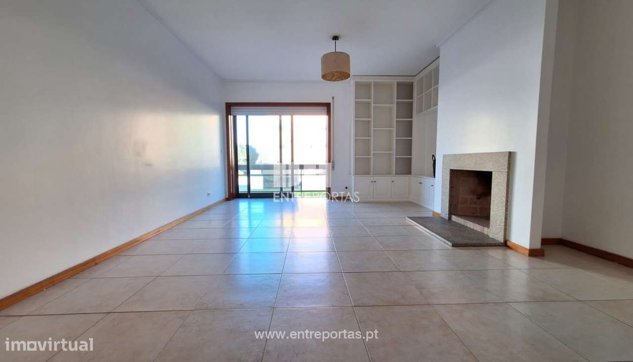 Arrendamento de Apartamento T3 com piscina, Póvoa de Varzim - Grande imagem: 2/21