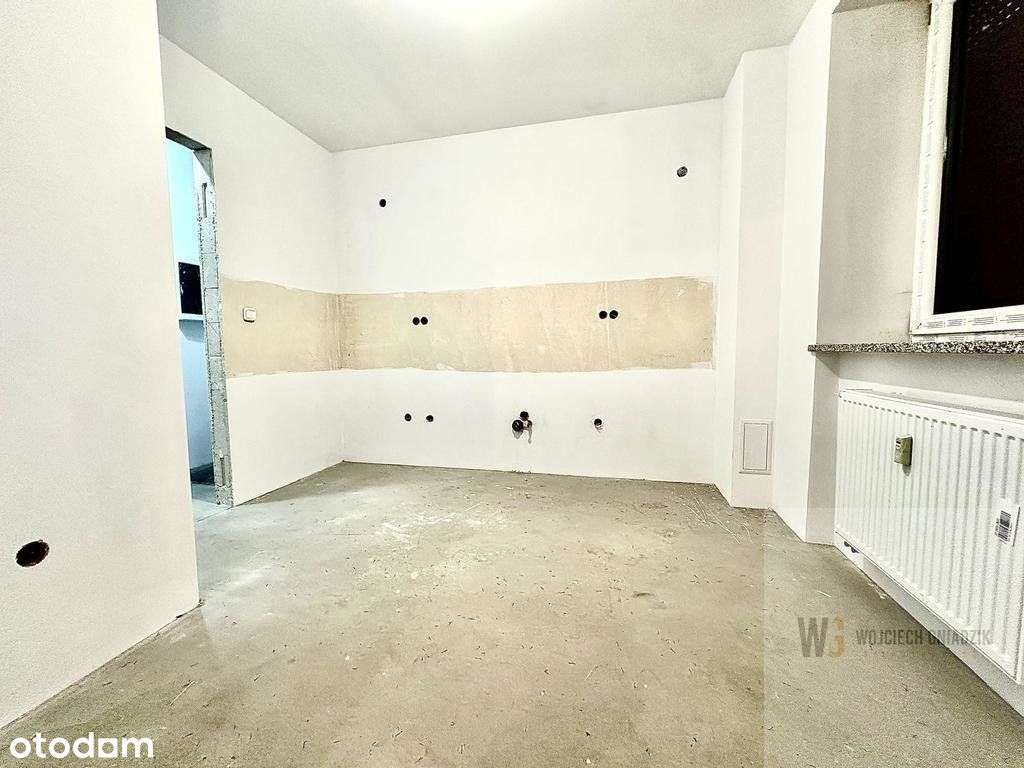 Mieszkanie do własnej aranżacji. Duży potencjał.-10