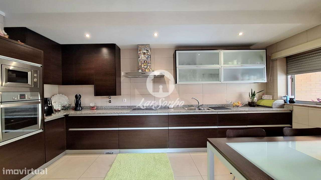 Moradia Gaveto T3 com terraço e Garagem para 3 carros em Nine, Fama... - Grande imagem: 2/26