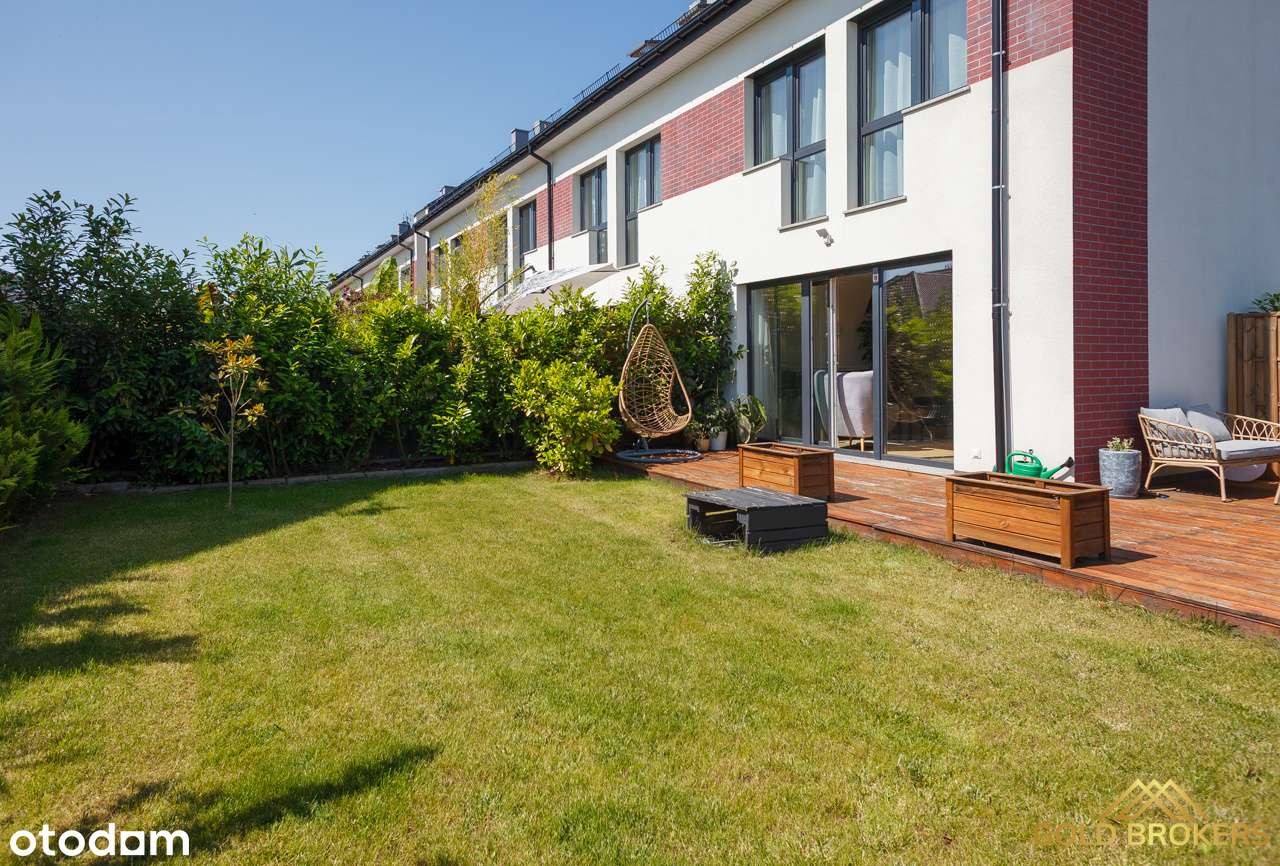 Skrajny szereg/Radomierzyce/Piękny ogród-17