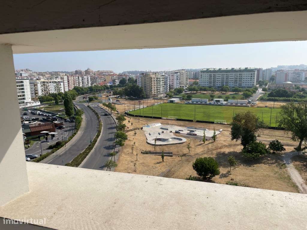 Penthouse Exclusiva com Terraço Panorâmico - Setúbal-49