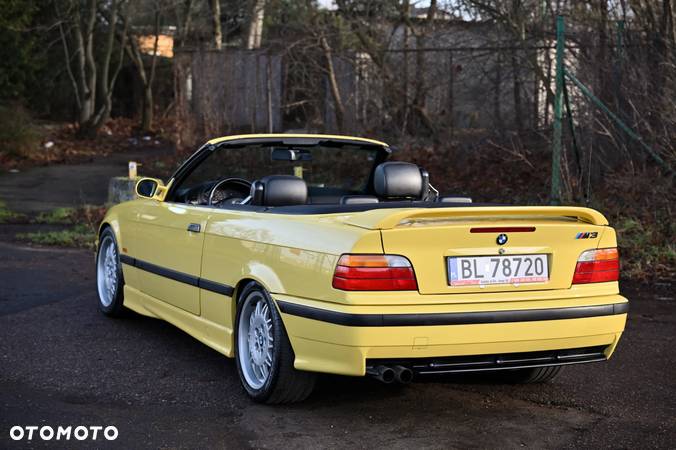 BMW M3 - 12