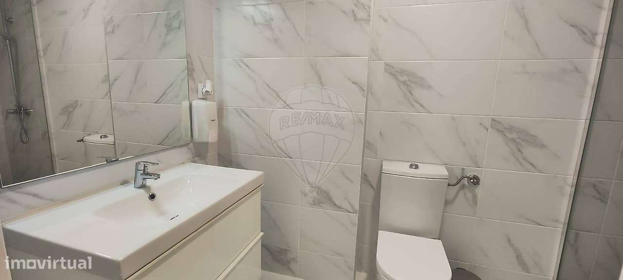 Apartamento T2 para arrendamento - Grande imagem: 2/16