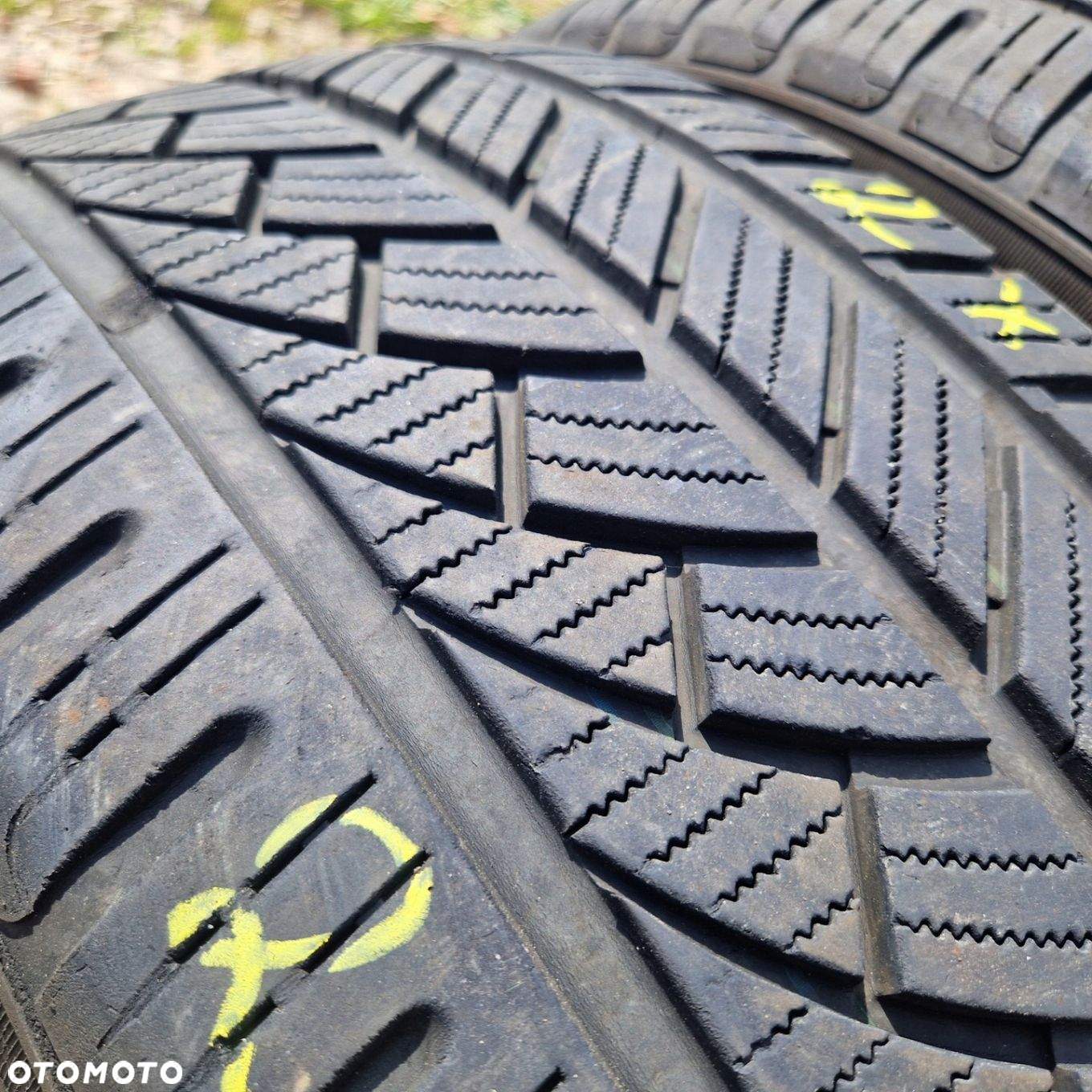 ATLAS GREEN 4S 235/55R19 105W 2x 20r 5,5mm - 2