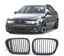 GRELHAS FRONTAIS PARA BMW E39 95-03 PRETAS - 5