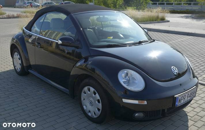 Volkswagen New Beetle Cabriolet 1.6 - 3