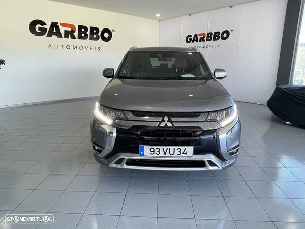 Mitsubishi Outlander 2.4 PHEV Instyle - 2