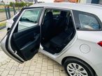 Kia Carens 1.6 GDI M - 10