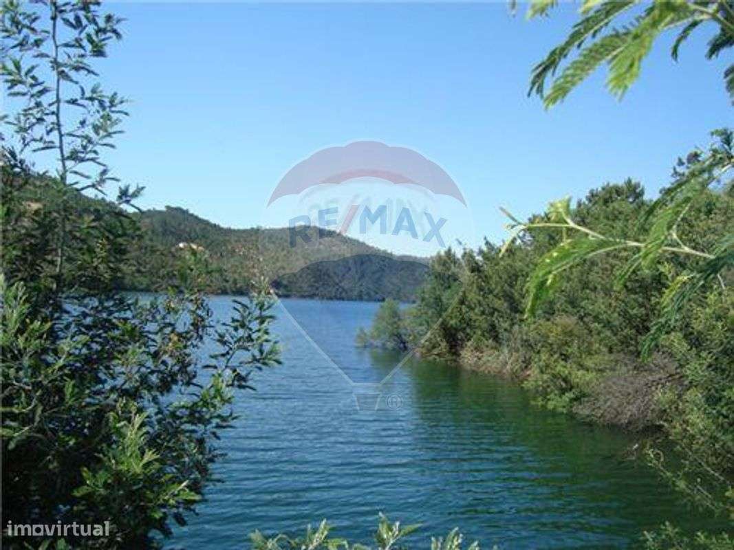 Terreno T0 para venda - Grande imagem: 2/24