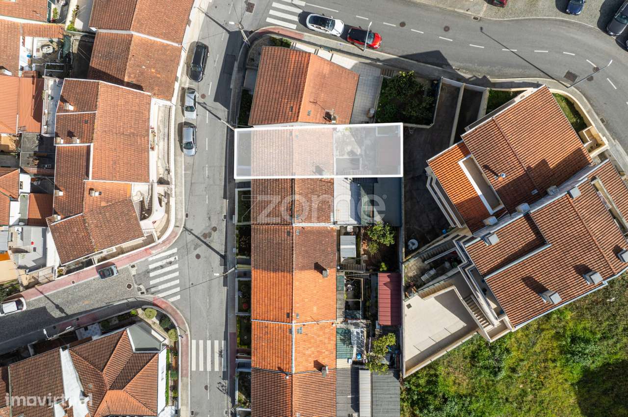 Moradia Térrea T2, Baguim do Monte, Com Inquilinos - Grande imagem: 4/8