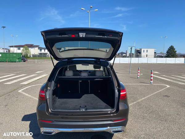 Mercedes-Benz GLC 250 d 4MATIC - 15