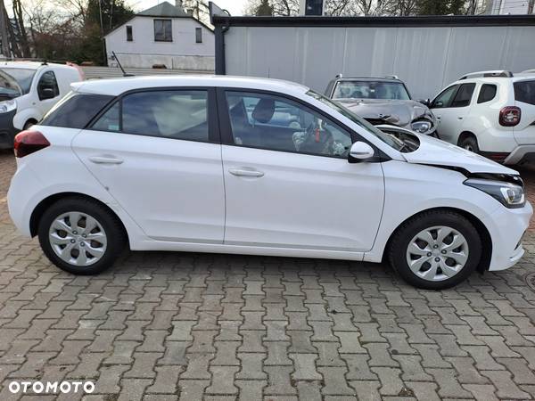 Hyundai i20 - 5