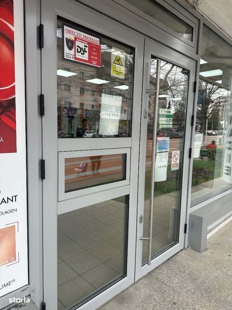 Campina - ultracentral - Spatiu Comercial - 15 Euro/mp - Imagine principală: 1/2