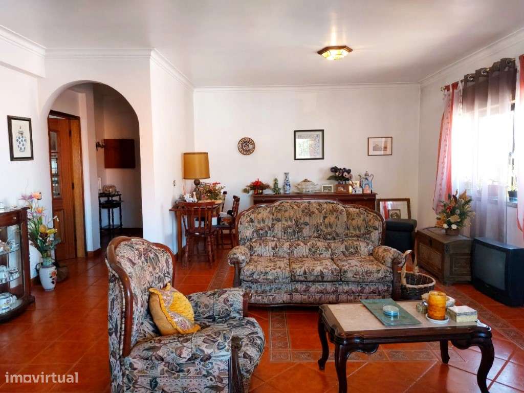 Andar de Moradia T3 para Venda na Charneca da Caparica - Grande imagem: 5/24