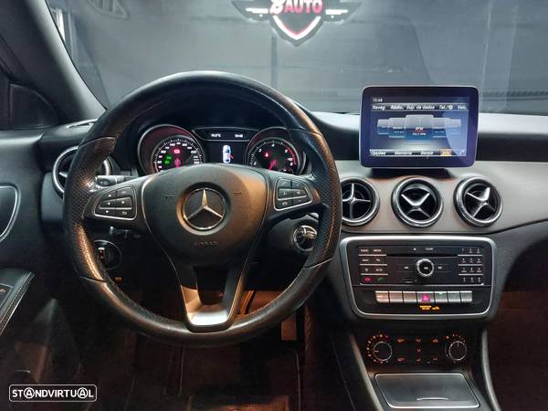 Mercedes-Benz CLA 220 d Urban Aut. - 9