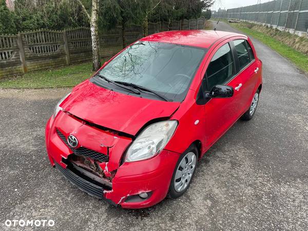 Toyota Yaris 1.4 D-4D Comfort - 15