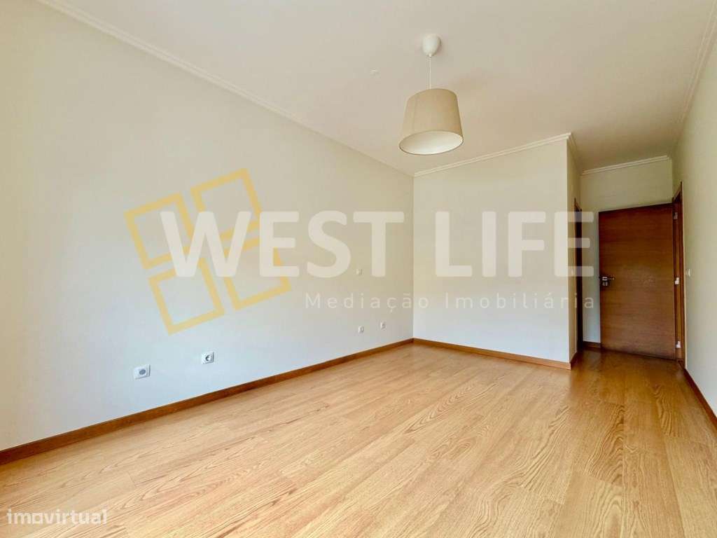 Apartamento T3 Vista Mar no Centro Histórico da Ericeira | EXCLUSIV...-11