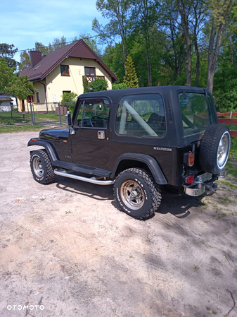 Jeep Wrangler 2.5L - 3