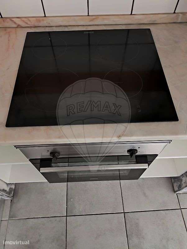 Apartamento T2 para arrendamento - Grande imagem: 4/8