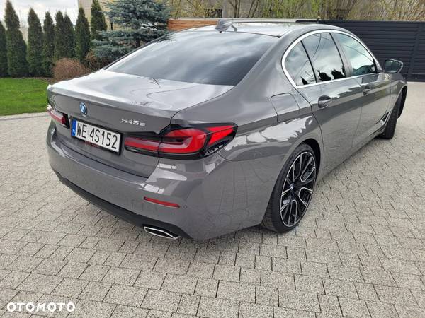 BMW Seria 5 545e xDrive Luxury Line sport - 7