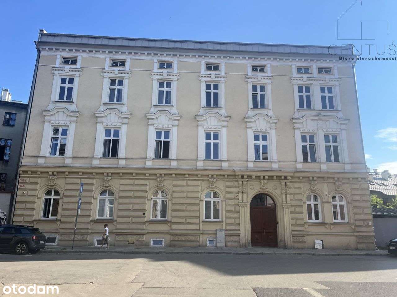 Kawalerka w kamienicy-stan deweloperski-11