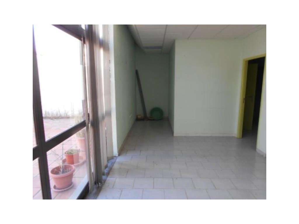 Loja em União das freguesias de Proença-a-Nova e Peral - Grande imagem: 4/17