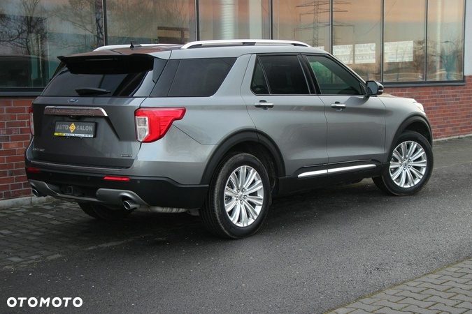 Ford Explorer - 32