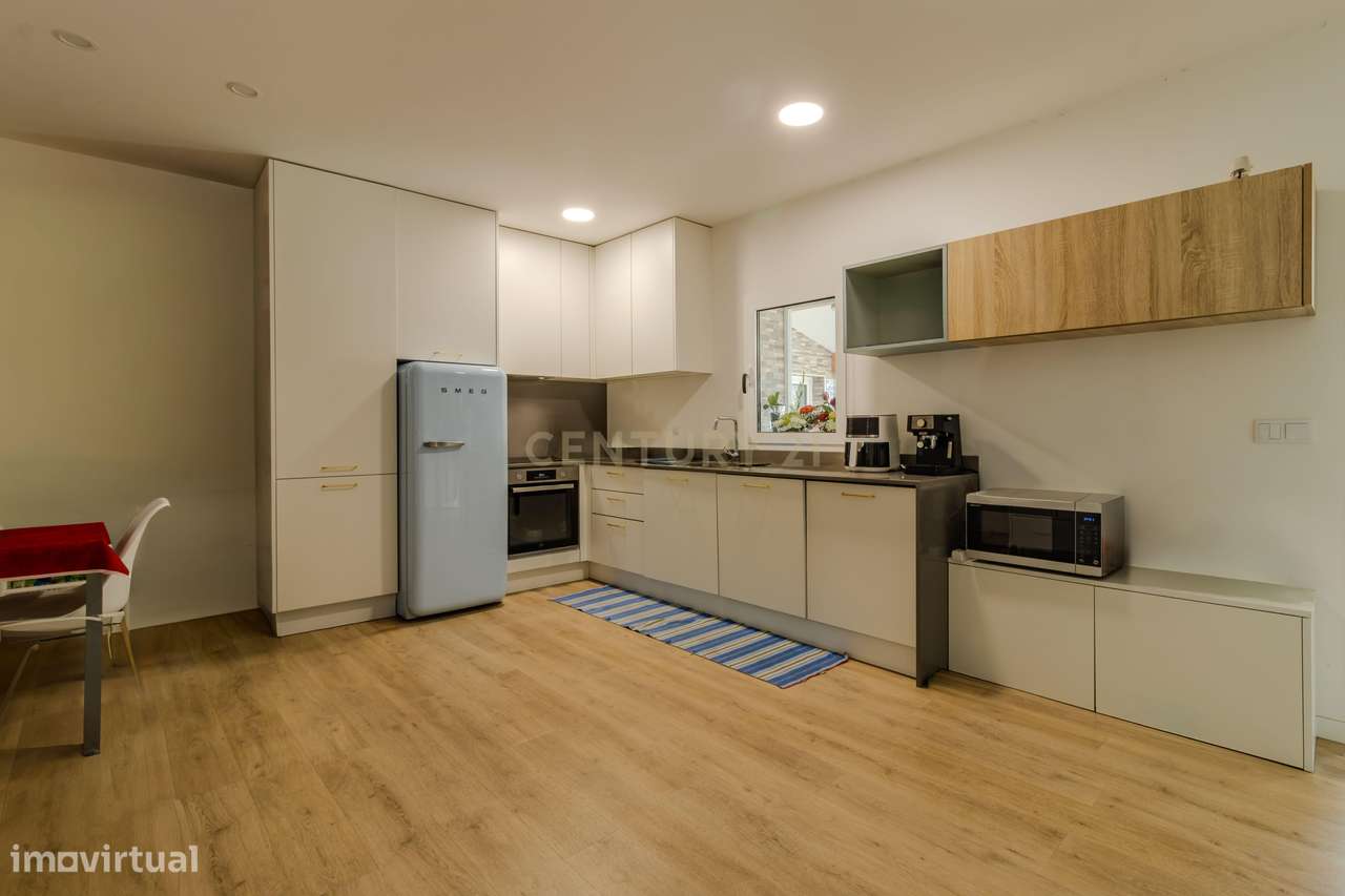 Aconchegante T1 com Jardim em Localização Privilegiada - Barosa, Leiri - Grande imagem: 4/18