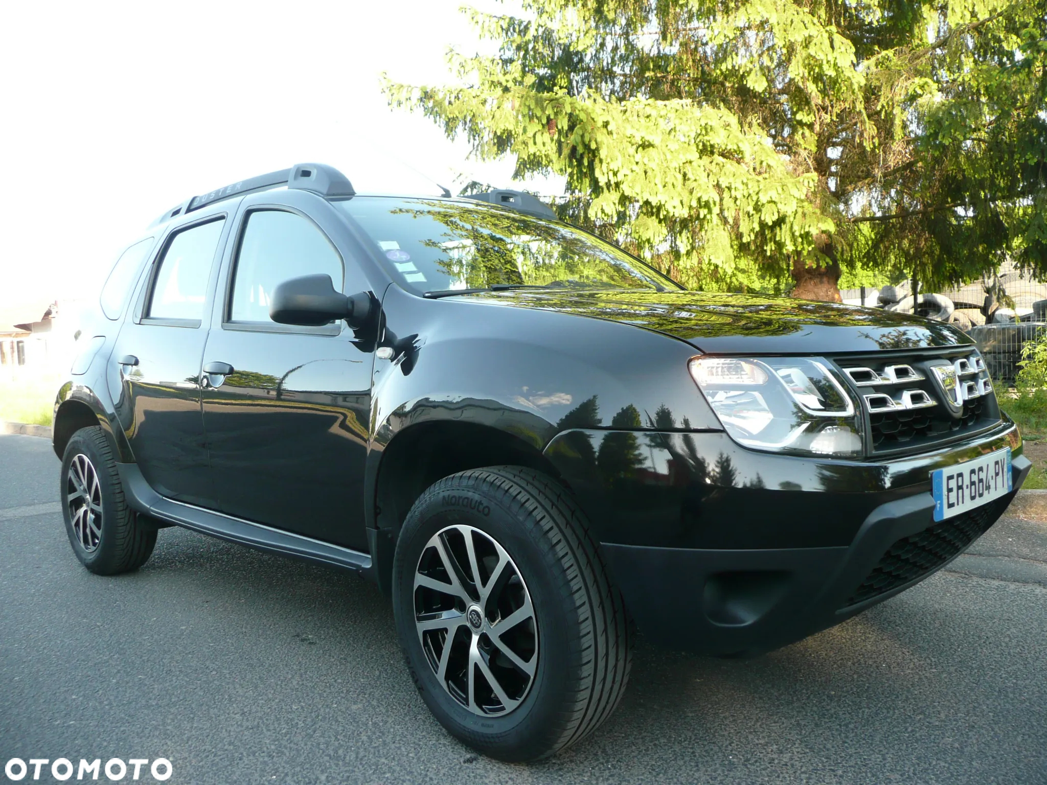 Dacia Duster 1.6 SCe Laureate S&S - 3