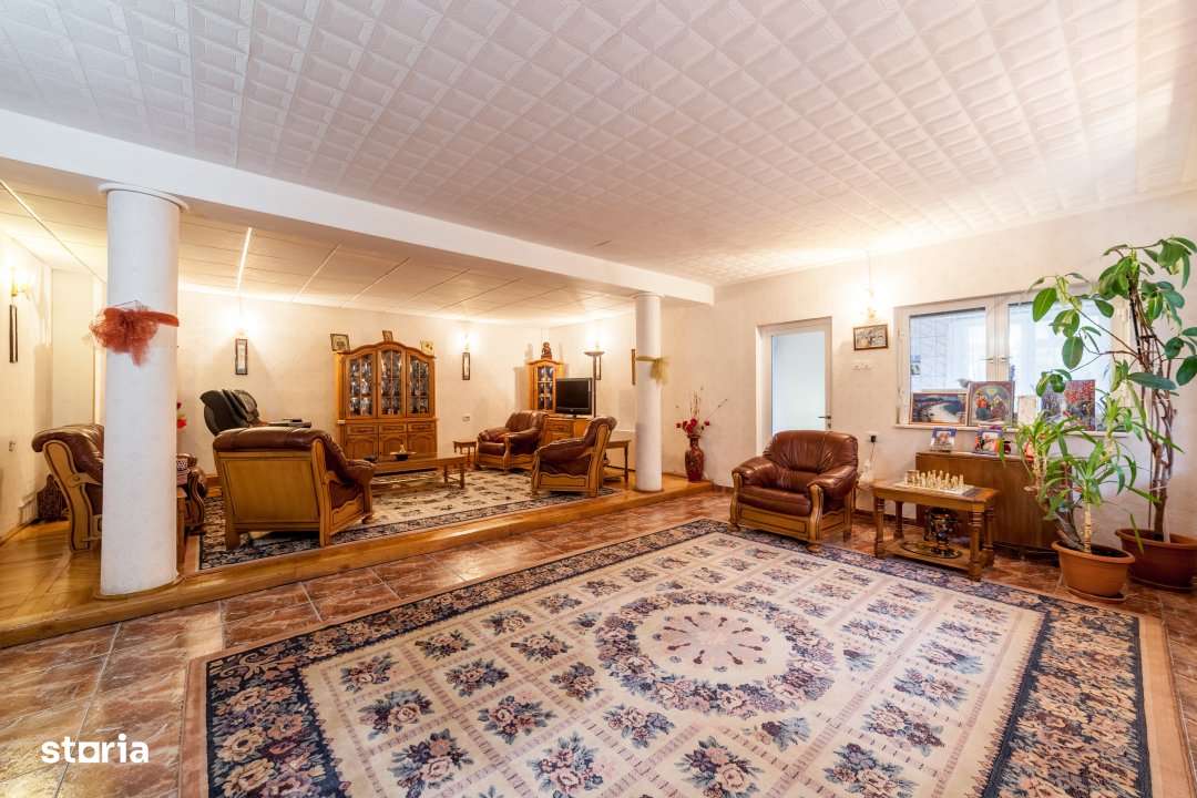 Casa cu destinatie versatila: clinica medicala, after - school, camin - Imagine principală: 4/16