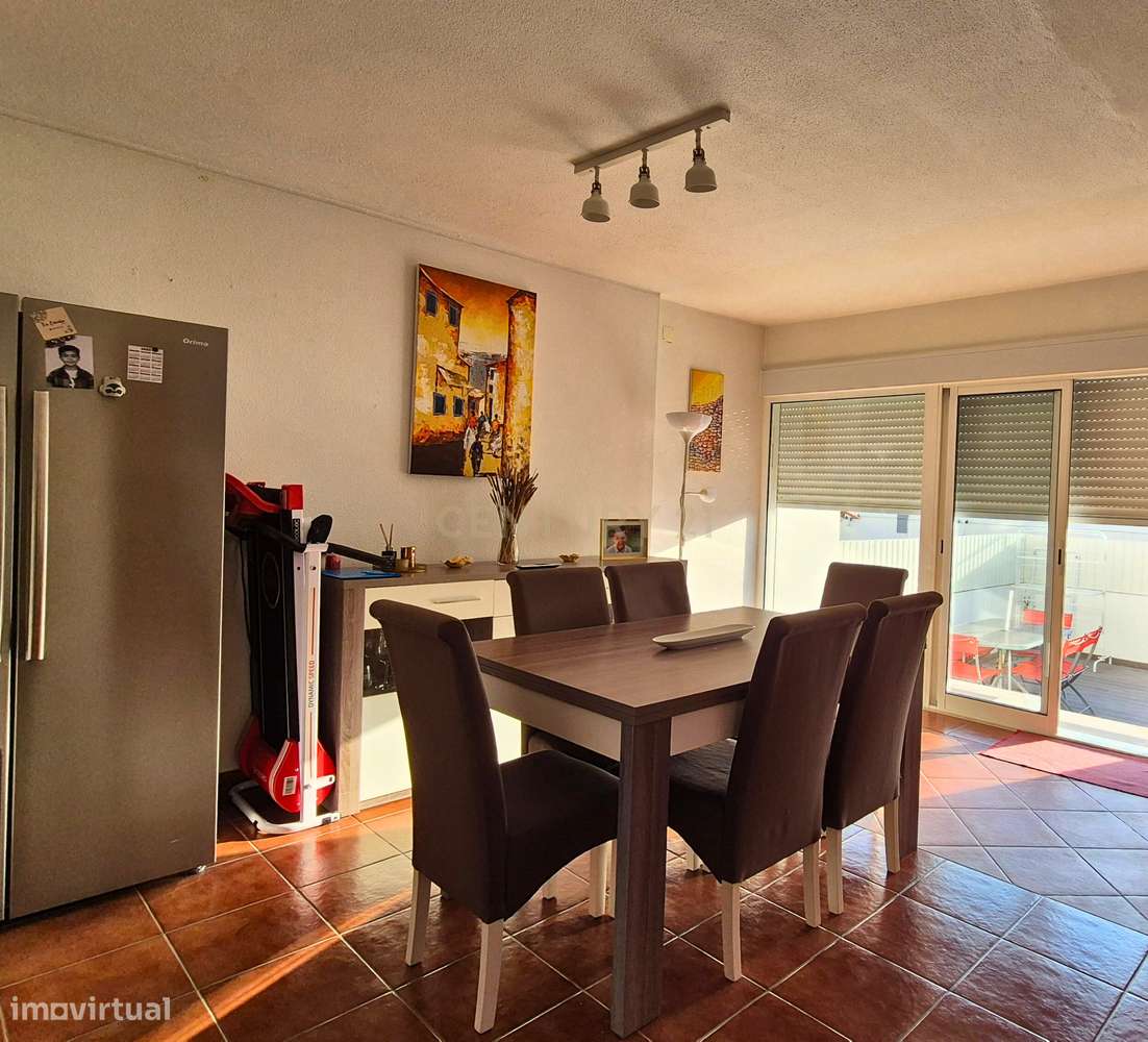 Moradia em Banda T3 – Vila de Sesimbra - Grande imagem: 4/25