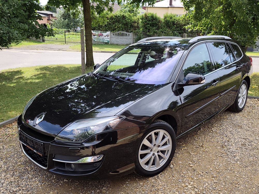 Renault Laguna III (2007-) dCi 180 FAP Initiale 2011