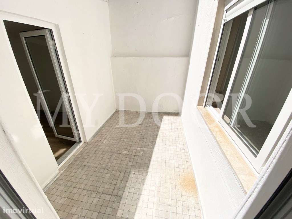 T2 Remodelado - Penha de França - RCH c/ TERRAÇO - Grande imagem: 2/33