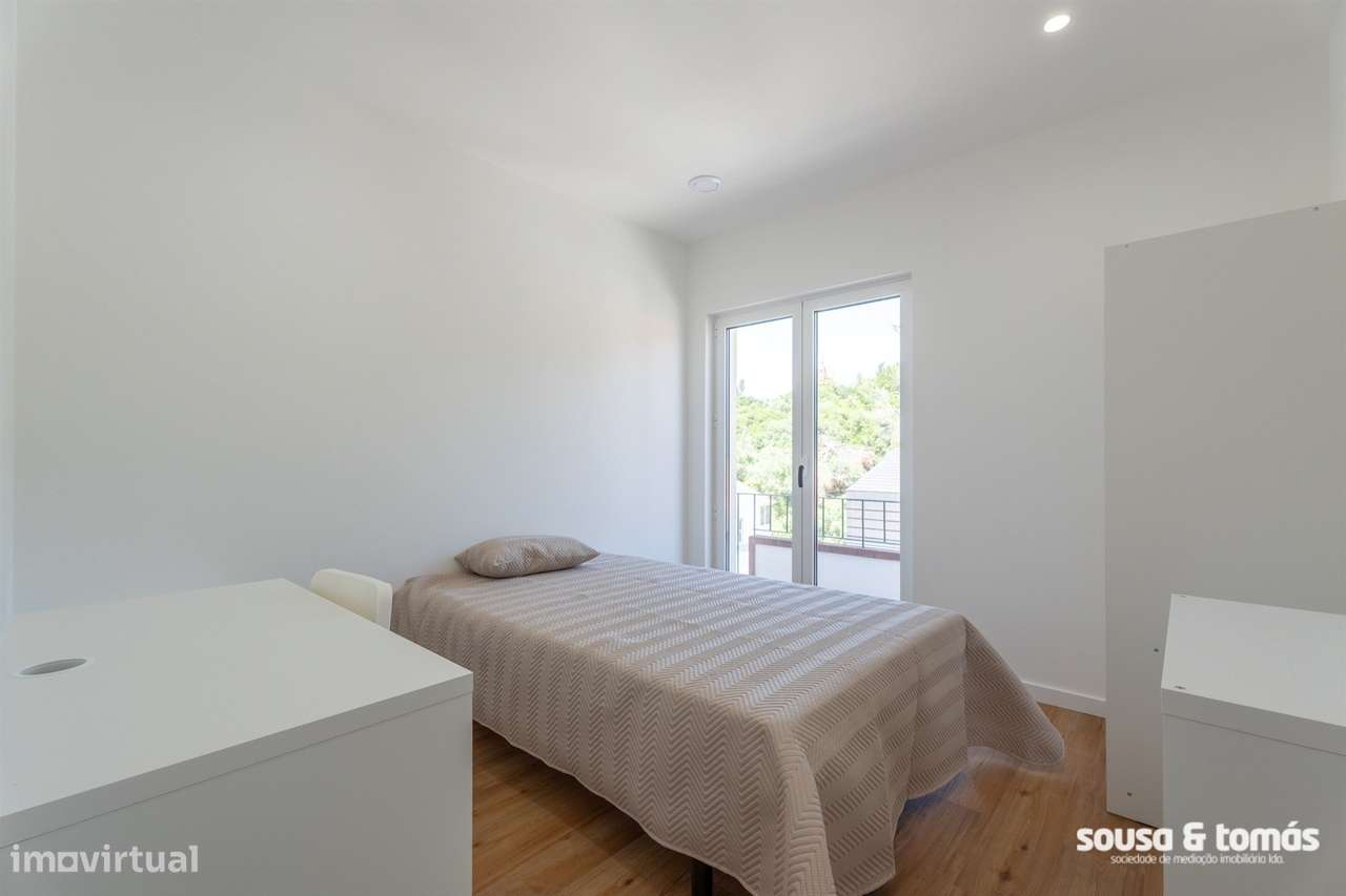 Oportunidade de Investimento – Apartamento T6 Arrendado a Estudantes |-22