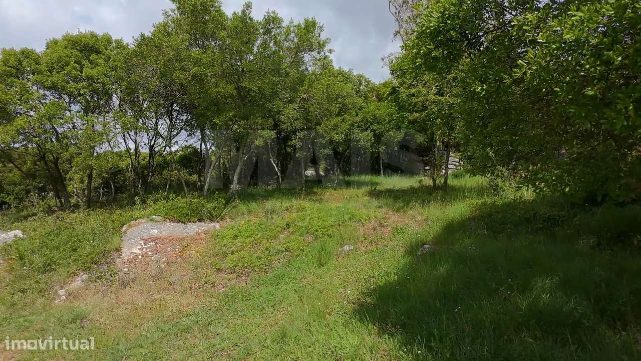 2 Terrenos Confinantes  "Construção de Moradias Isoladas ou Ge...-14