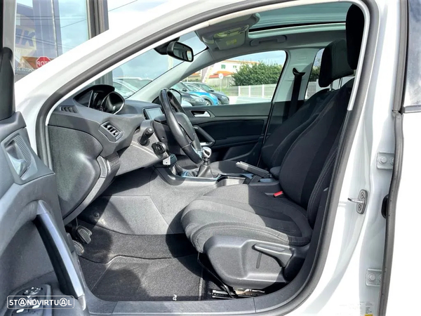 Peugeot 308 SW 1.6 BlueHDi Active - 17