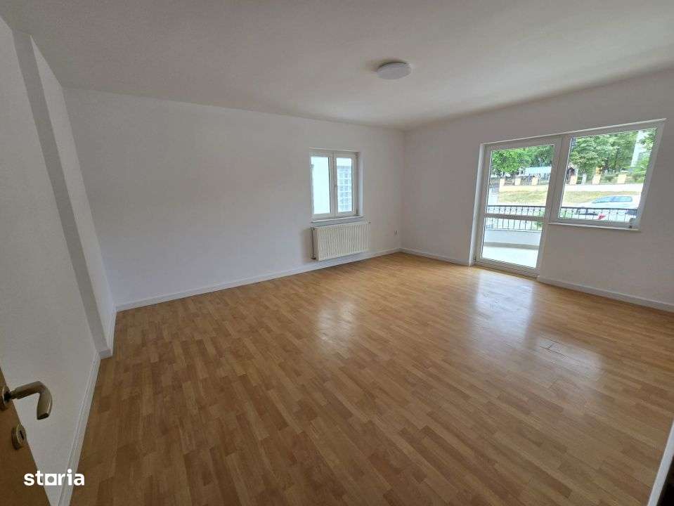 Cladire Banat - ideala sediu firma - Imagine principală: 5/18