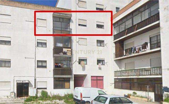 Apartamento T2 na marinha Grande-2