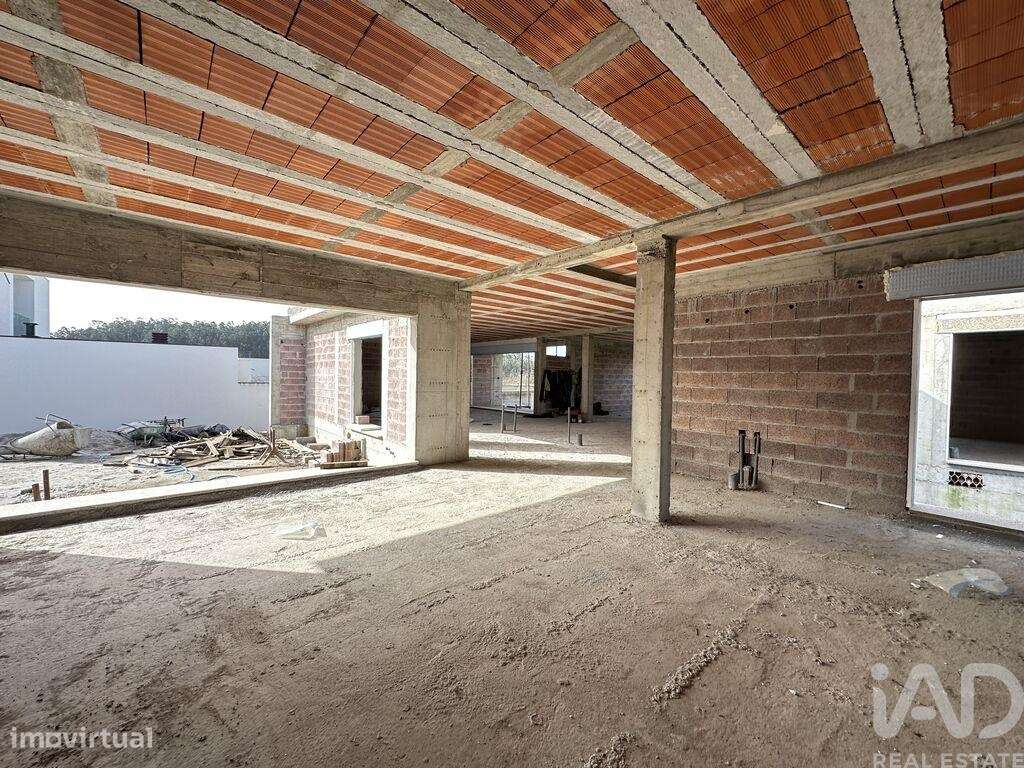 Casa / Villa T3 em Perelhal de 216,00 m2 - Grande imagem: 5/25