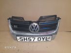 GRILL ATRAPA ZDERZAKA PRZOD VW GOLF V 5 GT - 1