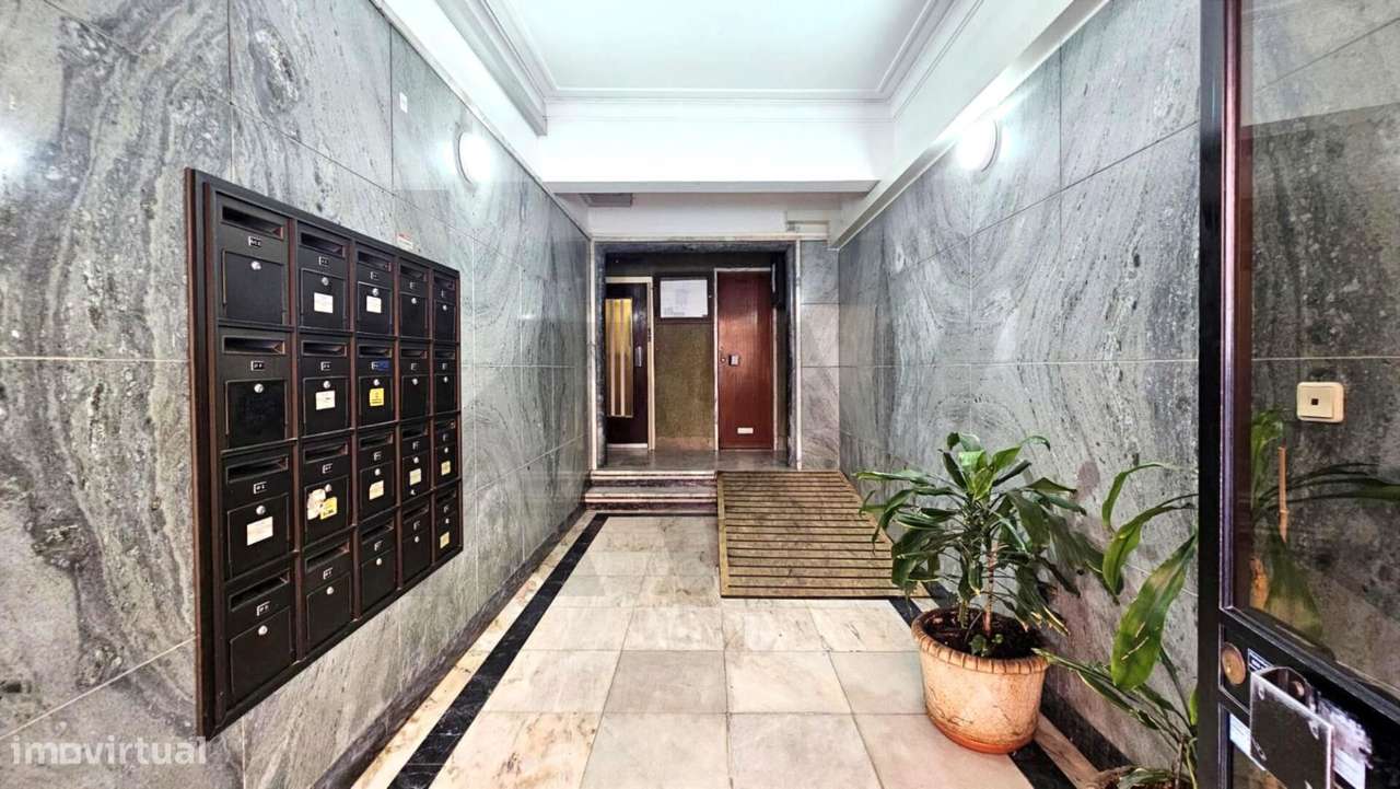 T2 em Monte Abraão a 5 minutos da Estação - Grande imagem: 4/22