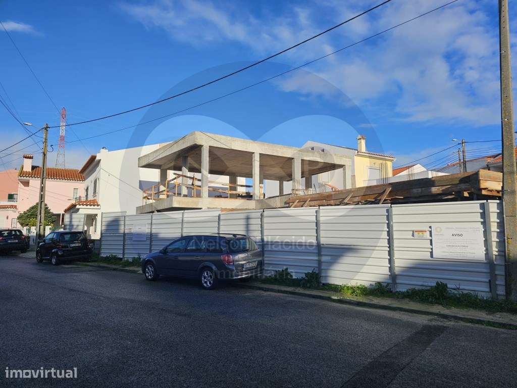 Em Construção - Moradias T3 - Grande imagem: 2/7