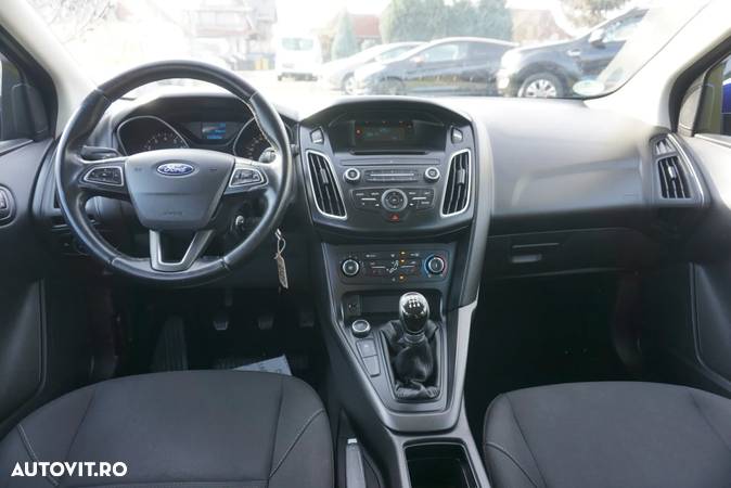 Ford Focus 1.0 EcoBoost Start-Stopp-System COOL&CONNECT - 2