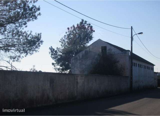 Terreno de 9443 m² para construção na cidade - Grande imagem: 4/11