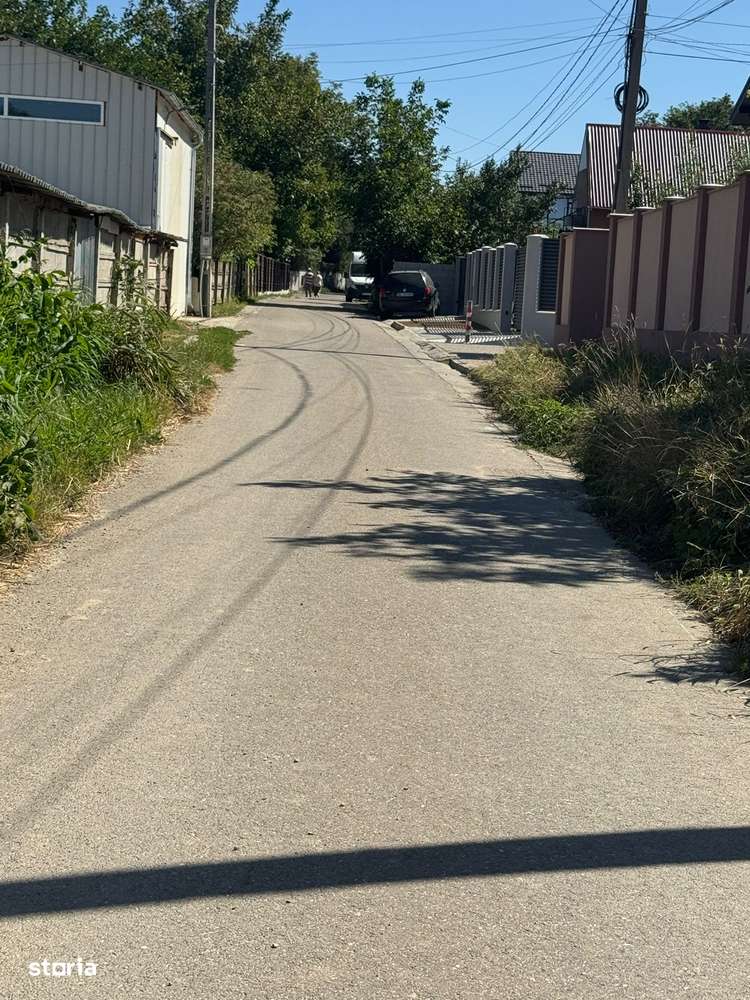 Vand Teren itravilan BARATI srada BISERICI - Imagine principală: 4/14