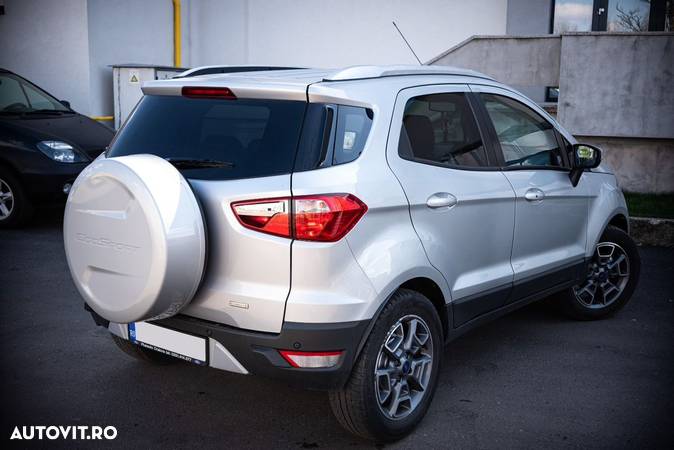 Ford EcoSport - 4